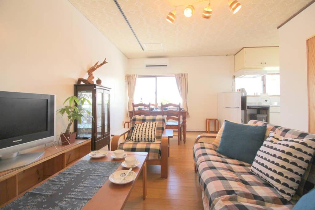 Beach Side Hotel Yamoriyanonikai Nago Exteriör bild